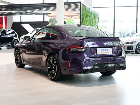 2026�� M240i xDrive