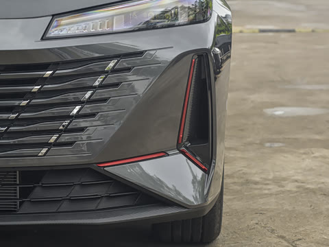 2026�� 1.5T �����