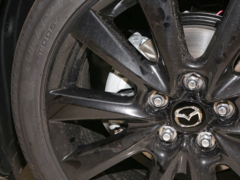 2025�� 2.0L �Զ������