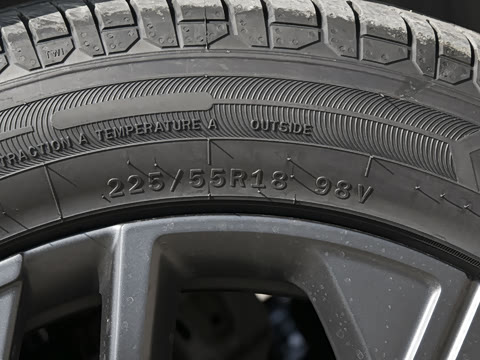 2026�� 1.5T �����