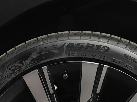 2026�� 610 Max