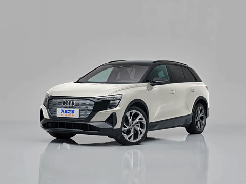 2023�� 50 e-tron quattro ��ҫ�� ������װ