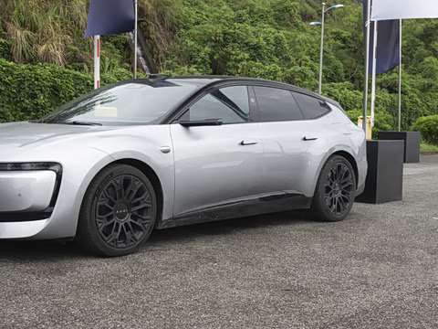 2026�� �콢quattro��