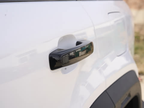 2026�� 2.0T ��Ļ��׼��