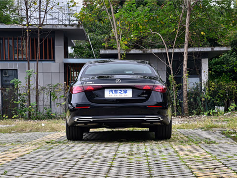 2026�� E 300 L ʱ����