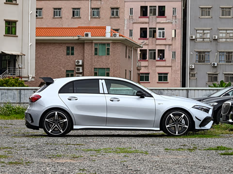 2026�� AMG A 35 4MATIC