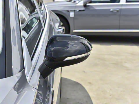 2025�� �Ŀ� ��װ�� 380TSI ���� ������