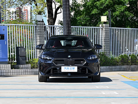 2026�� M235L