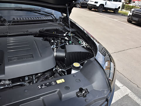 2026�� 110 3.0T P400 X-Dynamic SE