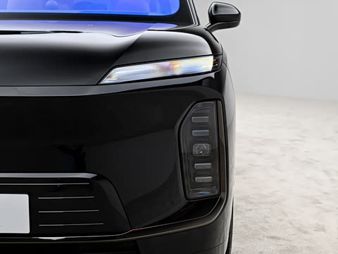 2026�� 102kWh �����е�ǩ����