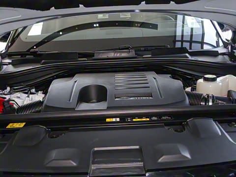 2025�� 3.0 L6 400PS ʢ���ӳ���