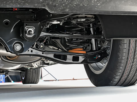 2027�� 2.0T ���������