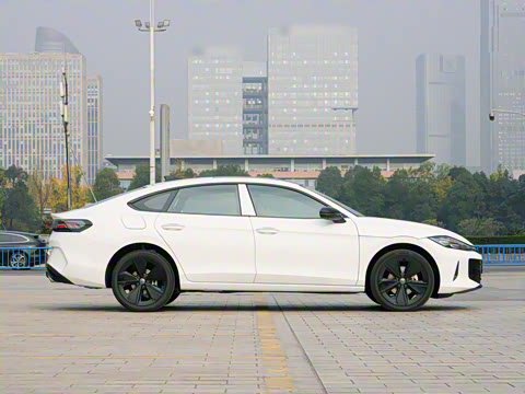 2026�� ���L GTS 380TSI ����������