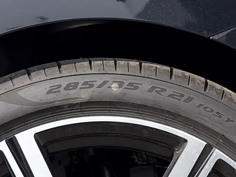 2026�� 740Li ������ M�˶���װ