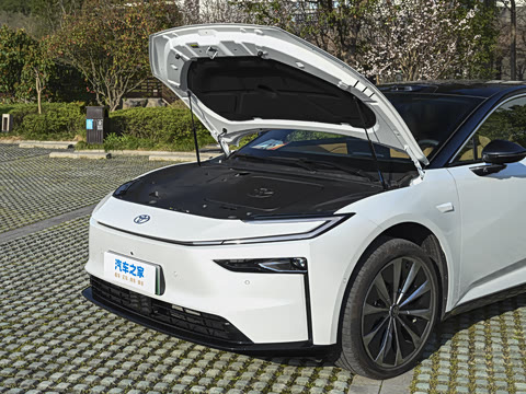 2026�� 710 Ultra�����״��