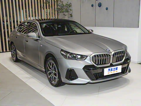 2026�� eDrive 40L M�˶���װ