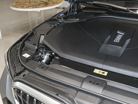 2026�� eDrive 40L M�˶���װ