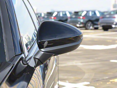 2026�� 2.0T �˶��� Plus