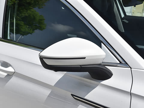 2026�� 1.6T ������
