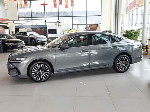 2026�� 380TSI DSG���������