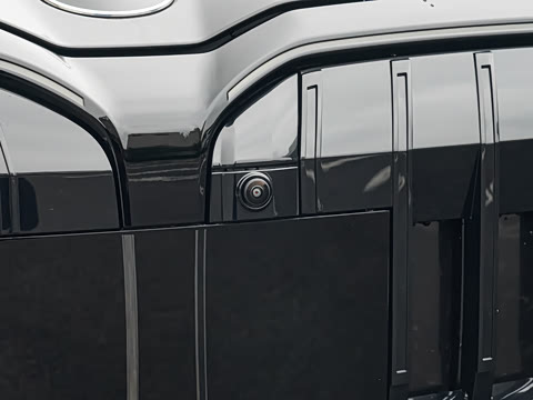 2026�� 530Li ������ M�˶���װ