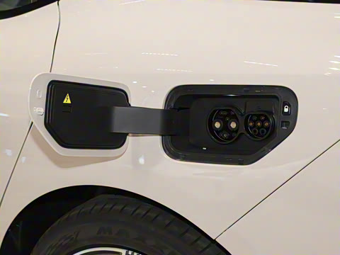 2025�� 630 Lite��