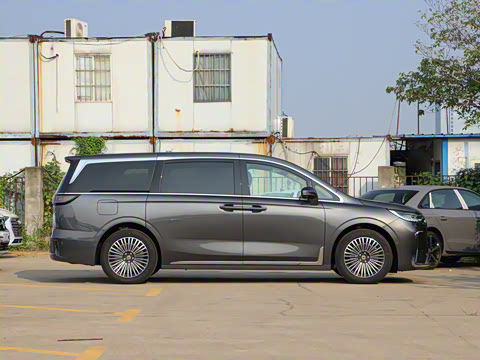 2025�� PHEV �������������