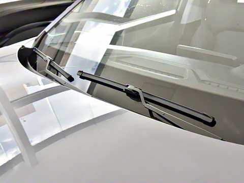 2025�� 1.5L �ֶ���Խ��