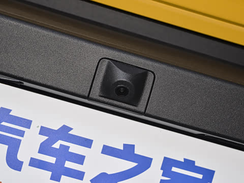 2025�� 215Զ�а�