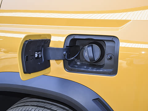 2025�� 215Զ�а�