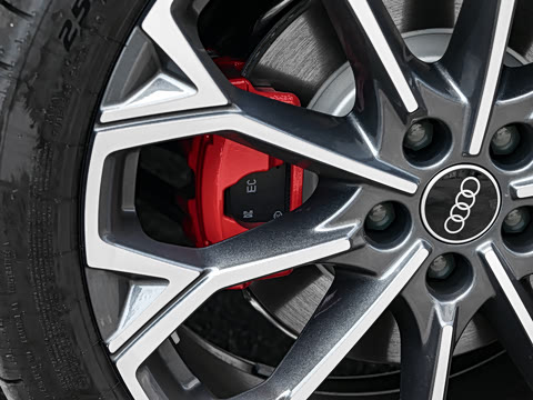 2026�� 2.0T quattro ������	