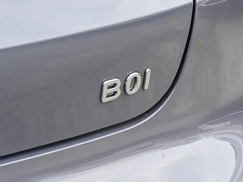 2027�� 590������