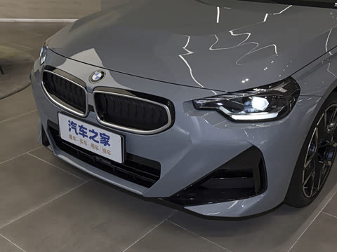 2026�� 225i M�˶���ҹ��װ