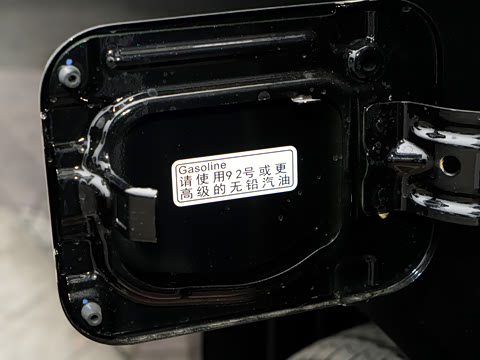 2026�� 2.0L �ֶ����ᾫӢ�� 9�� CNG