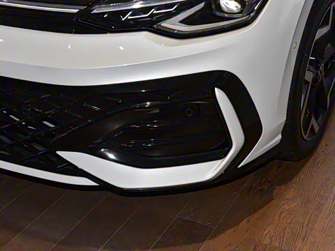 2026�� 300TSI R-Line