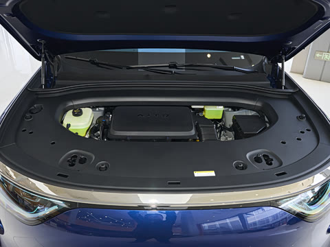 2025�� ���� Ultra�� 53.4kWh 6���� (896�߼����״