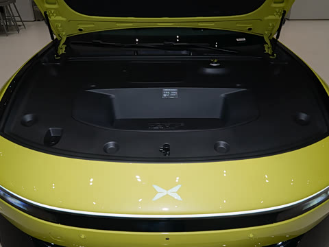 2025�� 702 ������ Ultra