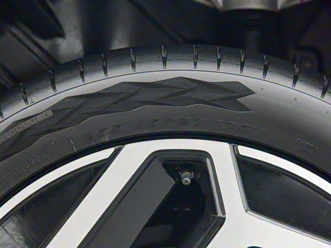 2025�� ����TECH�� 64.2kWh