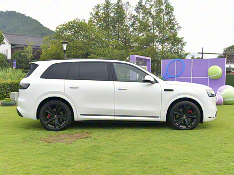 2025�� ���� Ultra ����������