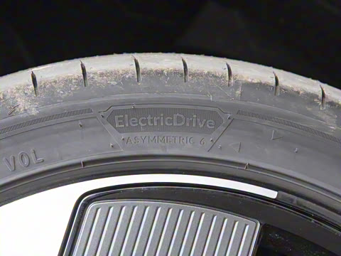 2026�� ������������Plus