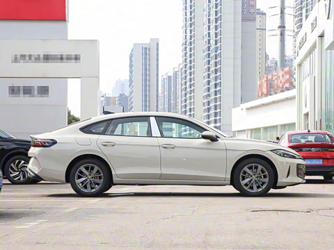 2026�� ���L 300TSI �趯��