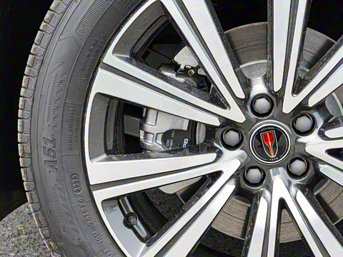 2025�� 2.0T PHEV ����200��������� 6�� 