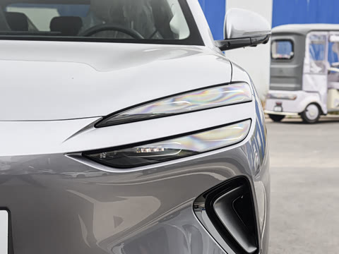 2026�� EV 710Զ����