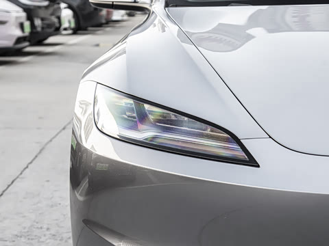 2025�� �Ŀ� ����������