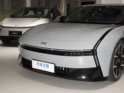 2025�� 702 ������ Ultra