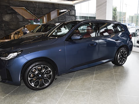 2026�� xDrive30L ������ M�˶���ҹ��װ
