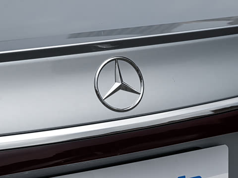 2026�� E 260 �˶���