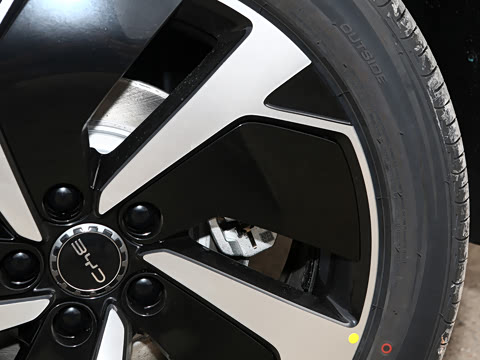 2025�� EV 605�캽Pro��