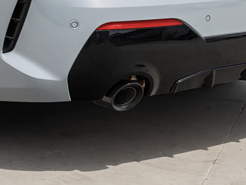2026�� 430i M�˶���ҹ��װ