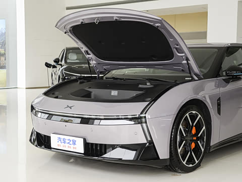 2025�� 702 ������ Ultra